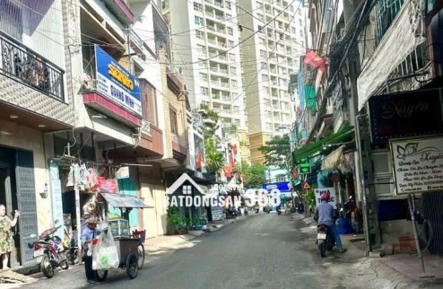 Bán nhà Hòa Hảo Quận 10 giá tốt, 4 tầng 40m2 với giá 6.3